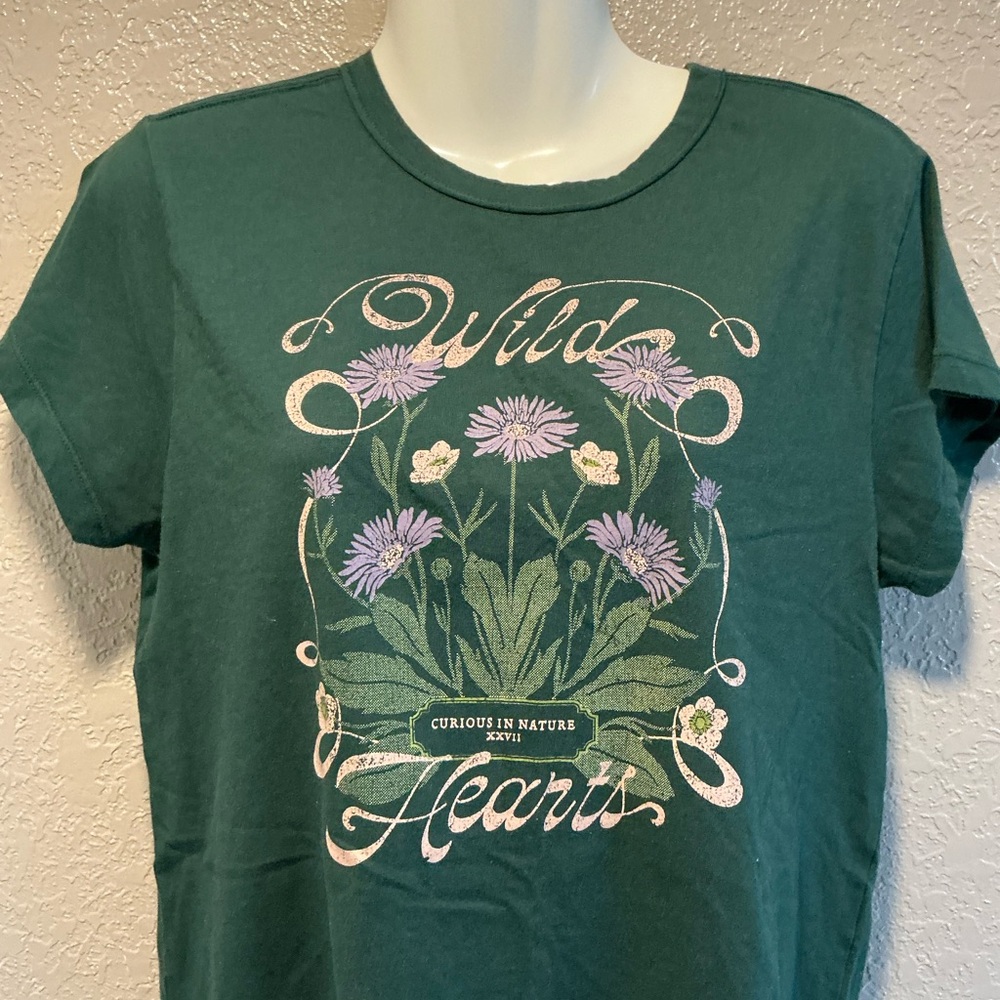 Arizona Jean Company Green Floral Graphic Tee